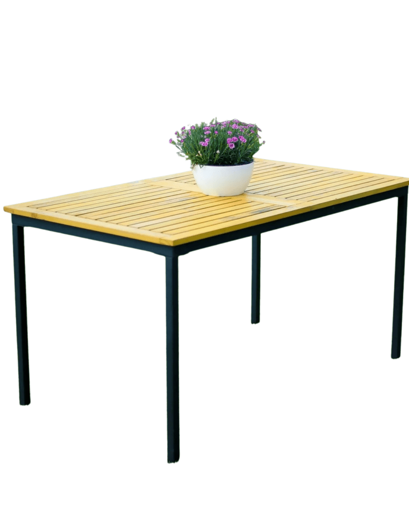 Kerti fa asztal kültéri használatra